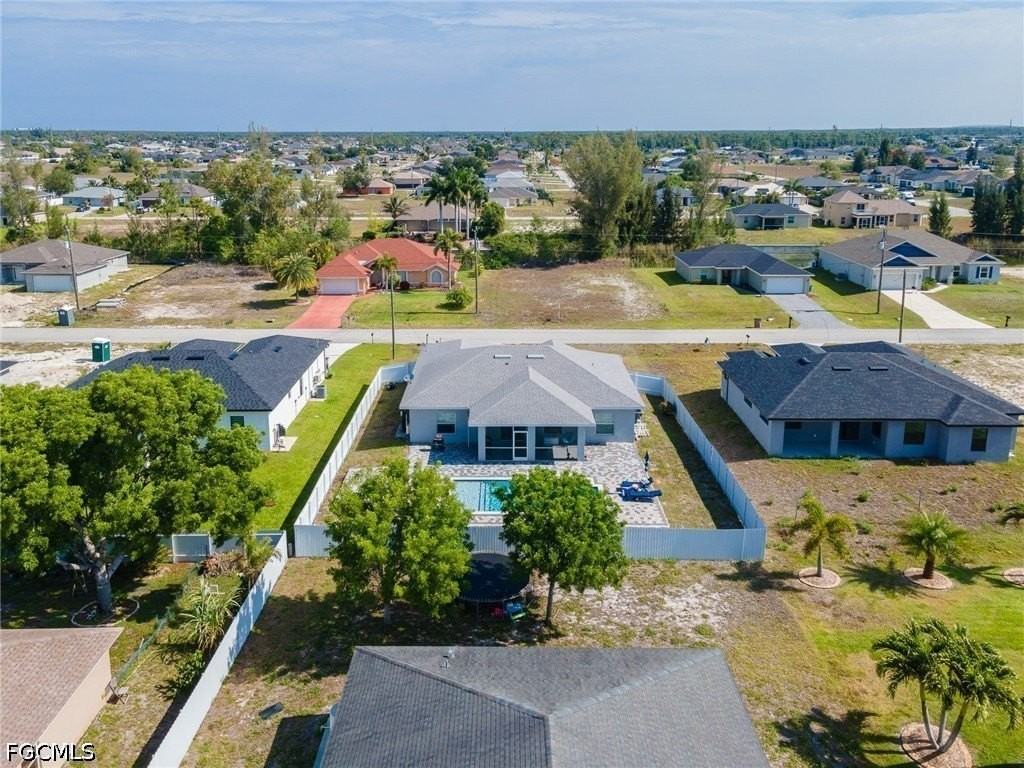 1802 Nw 20th Ter - Photo 4 of 27