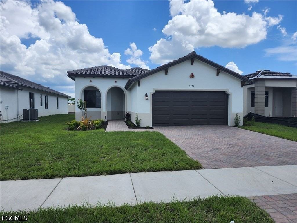5124 Nevola Ave - Photo 2 of 22