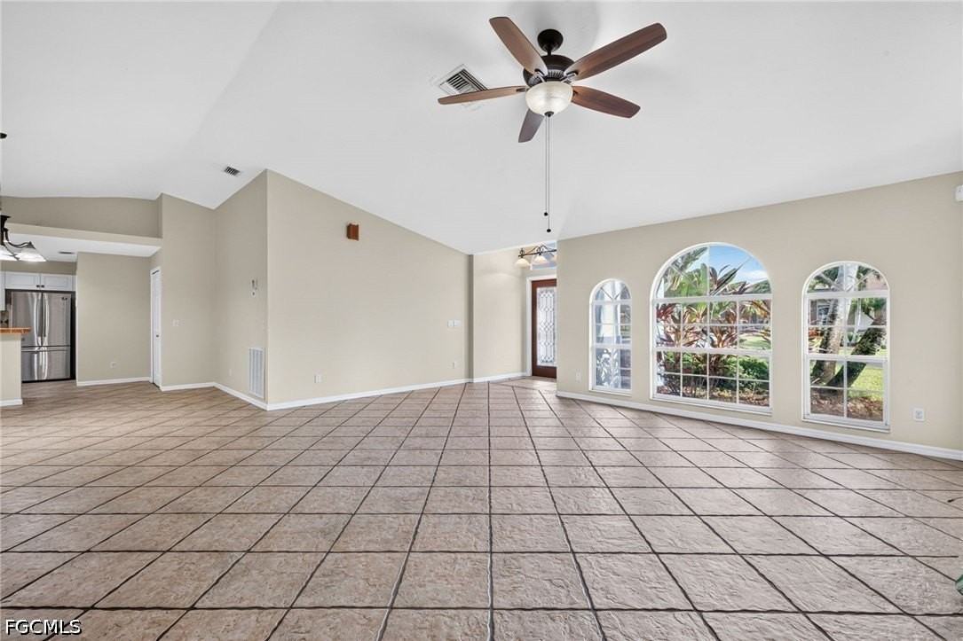 1632 Sw 43rd Ter - Photo 3 of 26