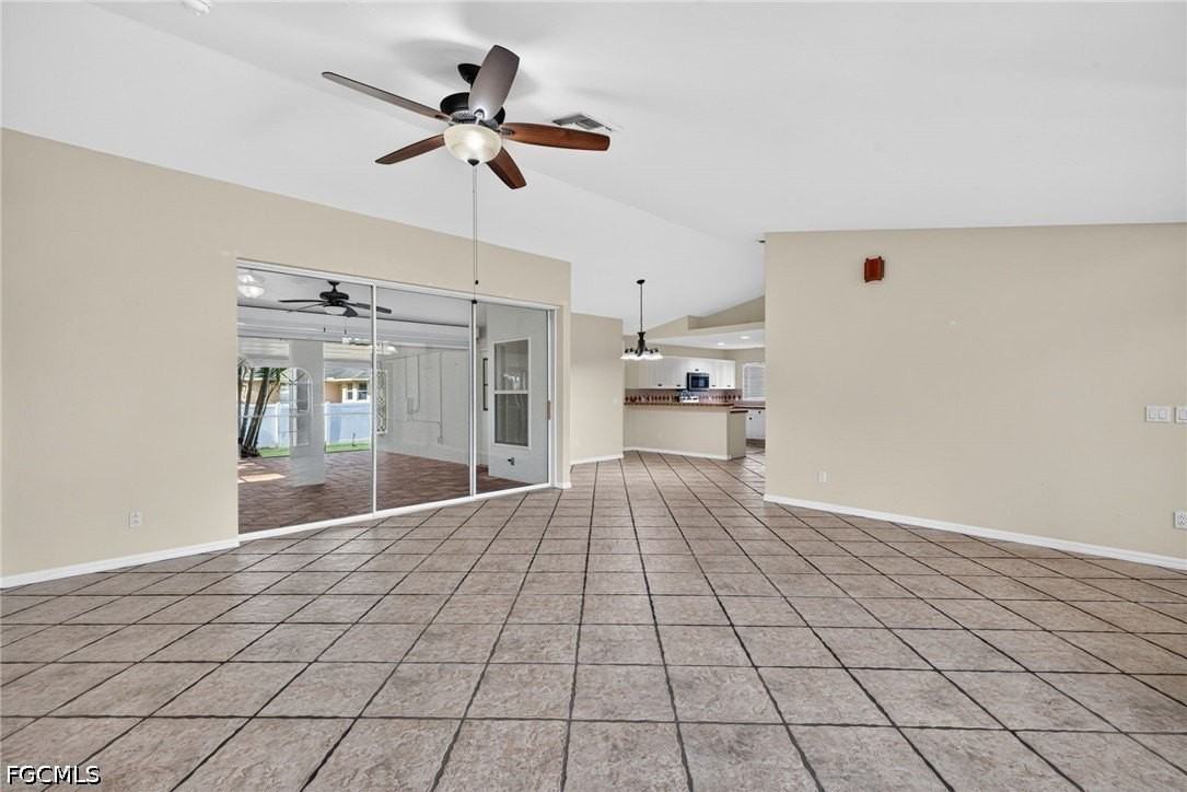 1632 Sw 43rd Ter - Photo 4 of 26