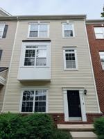featured image of 319 S Parkway Dr #1