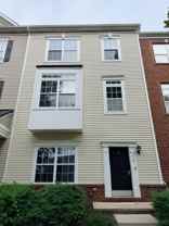 319 S Parkway Dr #1 - Photo 1 of 1
