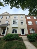 319 S Parkway Dr #1 - Photo 1 of 1