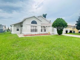featured image of 838 Honolulu Woods Ln