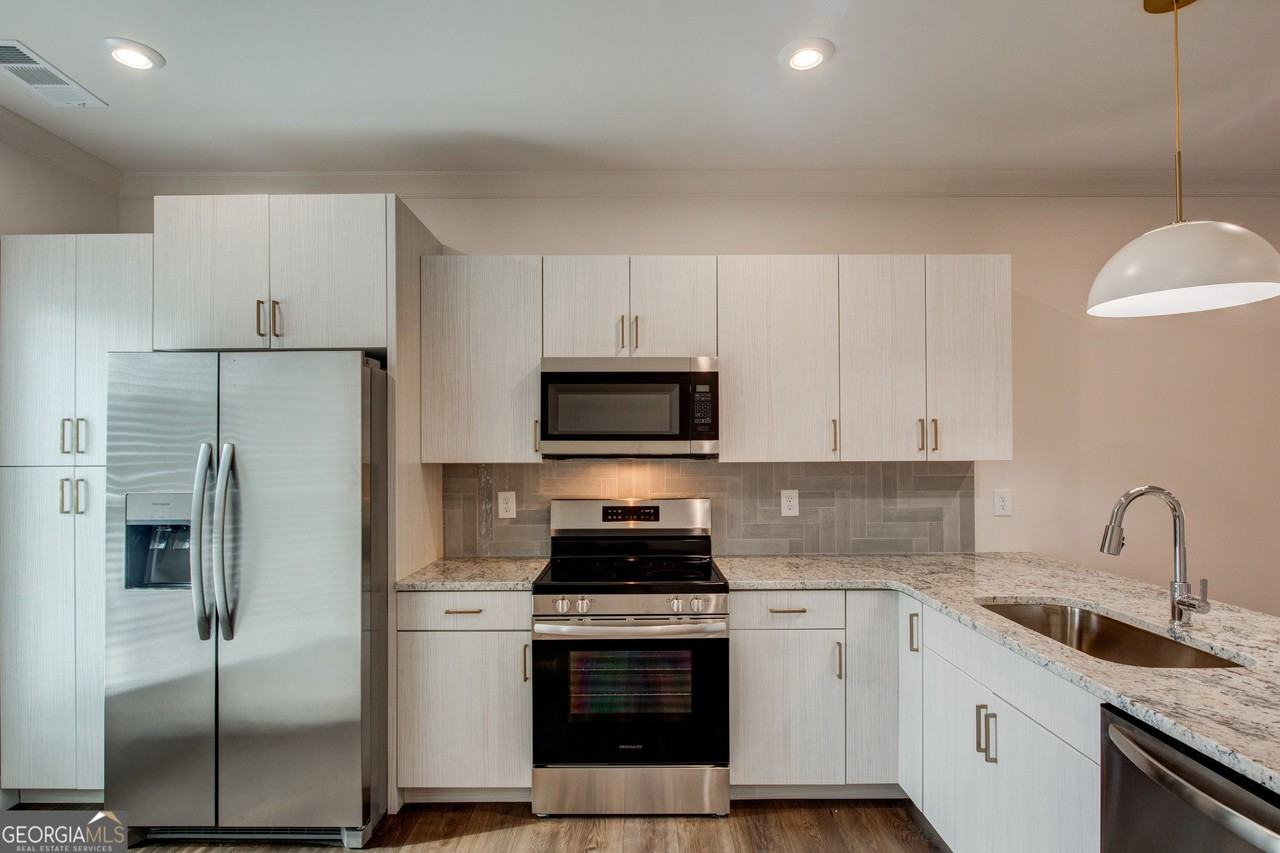 119 Chateau Dr Se - Photo 6 of 27