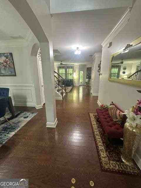 10980 Waters Rd - Photo 3 of 35