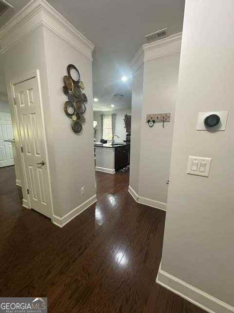 10980 Waters Rd - Photo 5 of 35