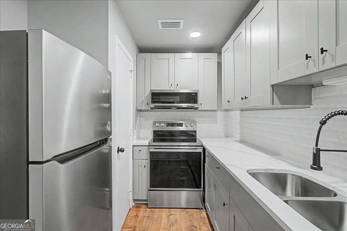 2430 Coosawattee Dr Ne - Photo 5 of 32
