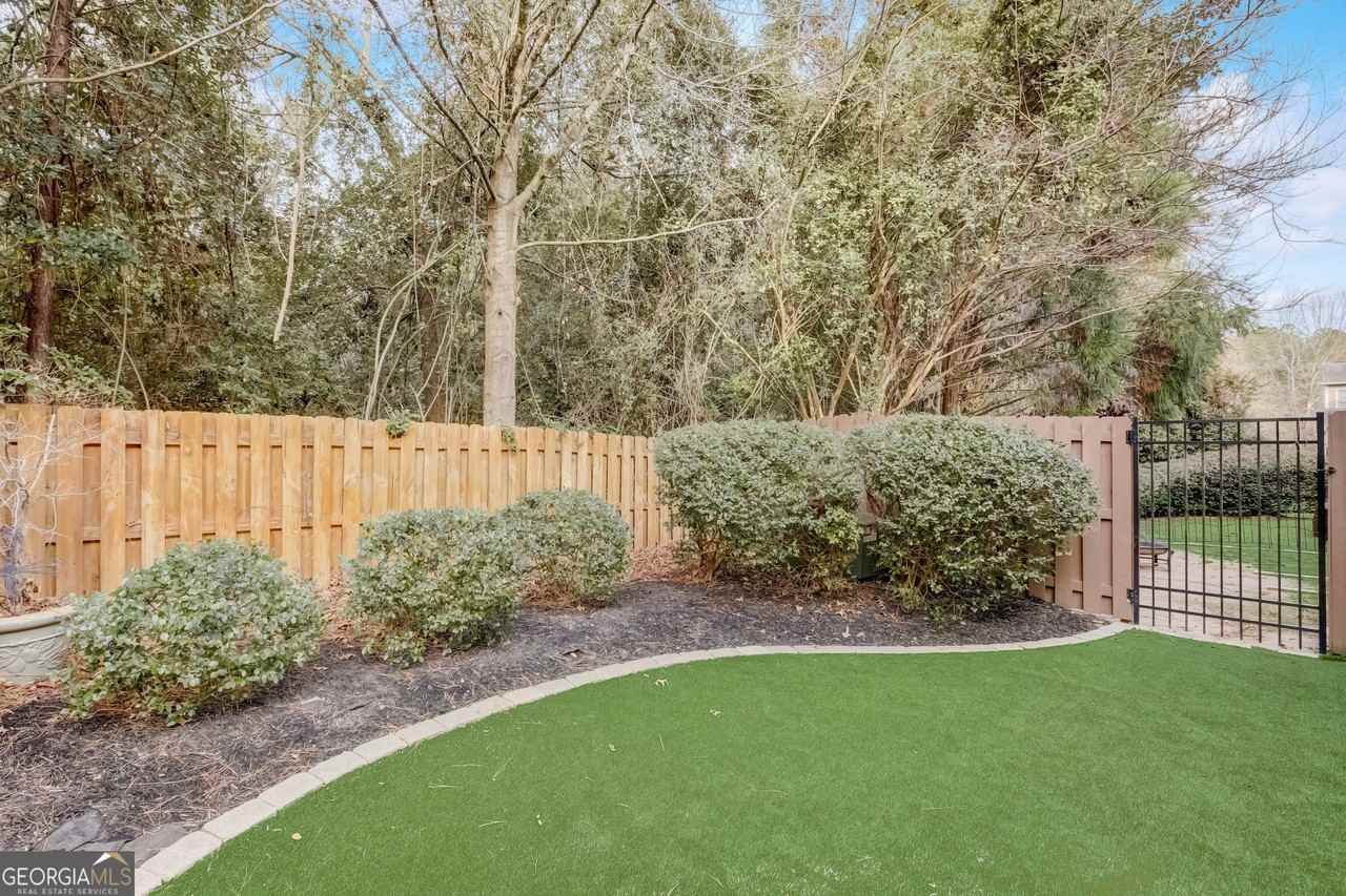 34 Star Spangled Ln - Photo 7 of 50