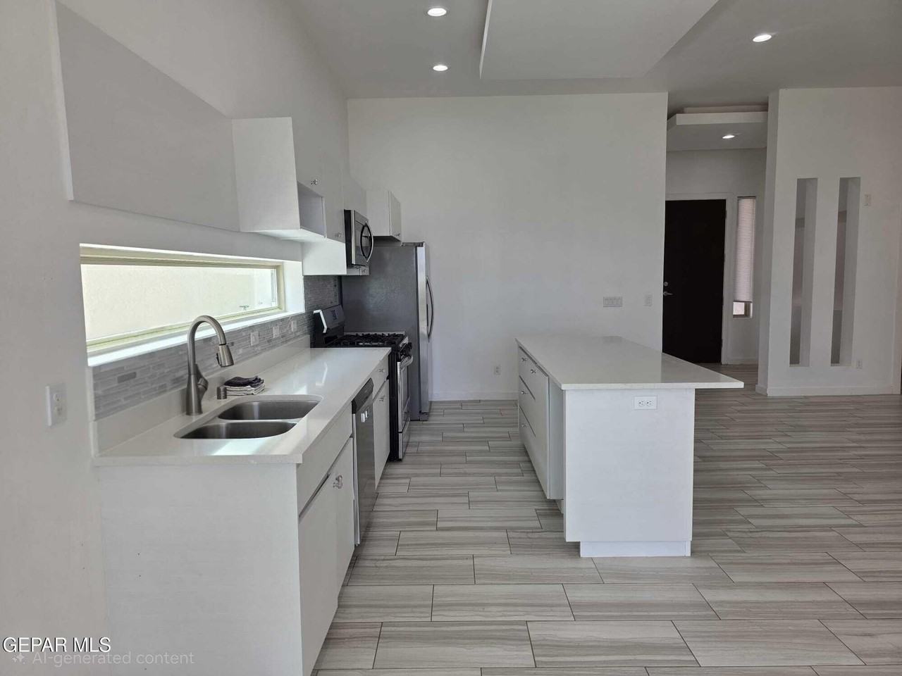 14816 John Mcneely Ave - Photo 6 of 12