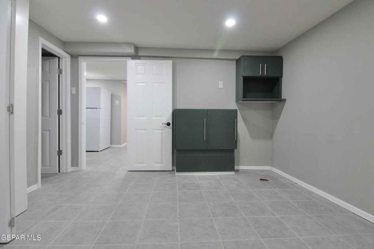 1408 Arizona Ave #C - Photo 2 of 18