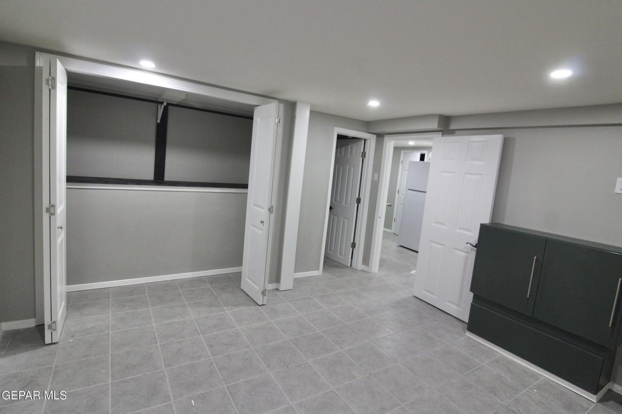 1408 Arizona Ave #C - Photo 4 of 18