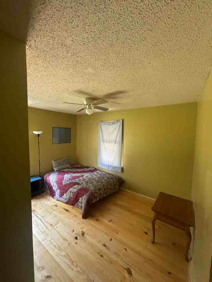 8840 Thelma St #1 - Photo 3 of 8
