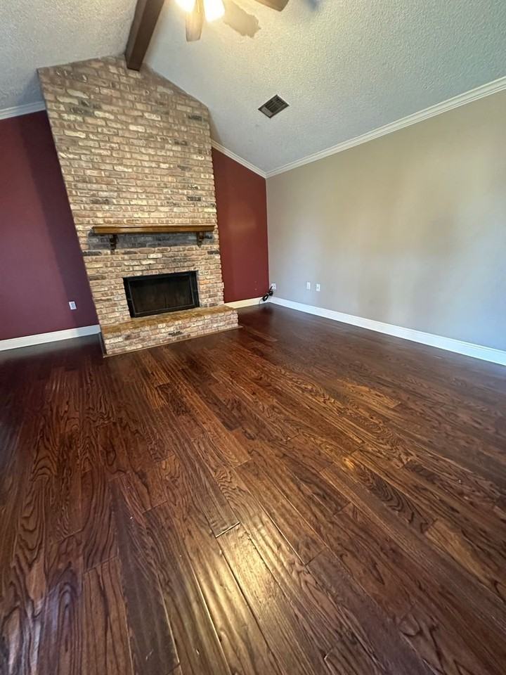 604 Natalie Dr - Photo 3 of 23