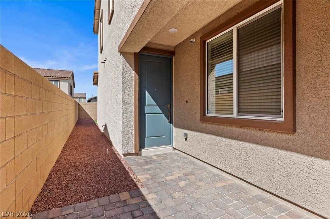 3546 Luciana Glen Ave - Photo 4 of 48