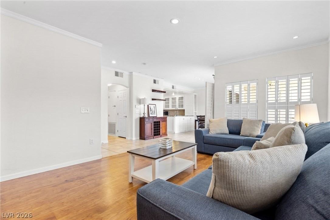 830 Picotte St #203 - Photo 7 of 46