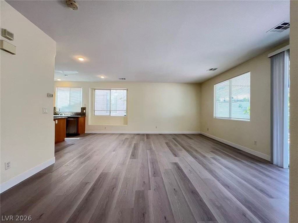 8480 Garnet Peak Ct - Photo 6 of 25