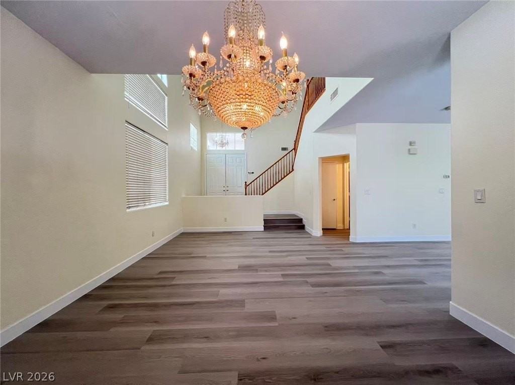 8480 Garnet Peak Ct - Photo 7 of 25