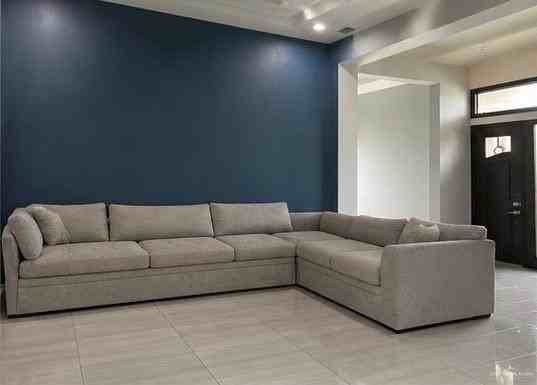 1310 Thompson Rd - Photo 5 of 7