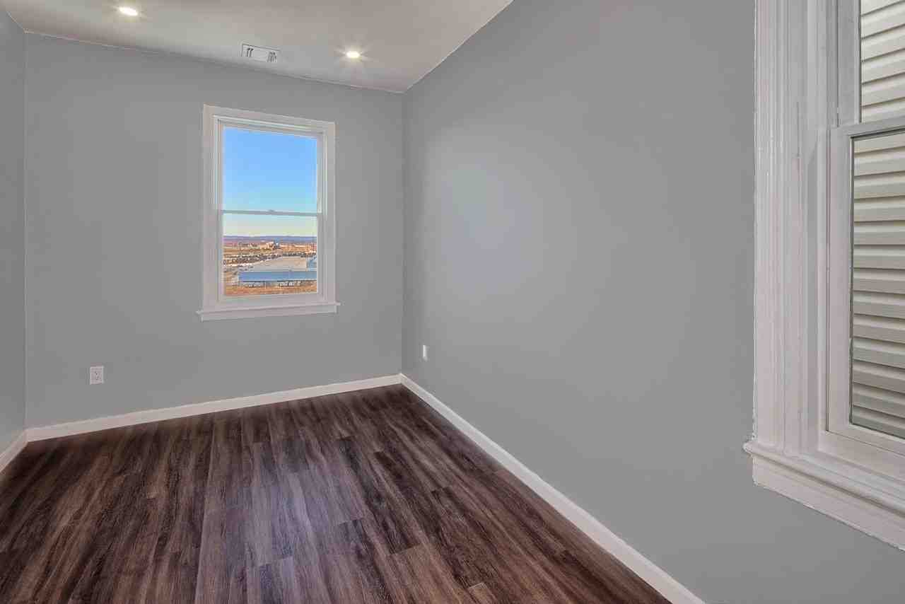 445 Liberty Ave #2 - Photo 5 of 9
