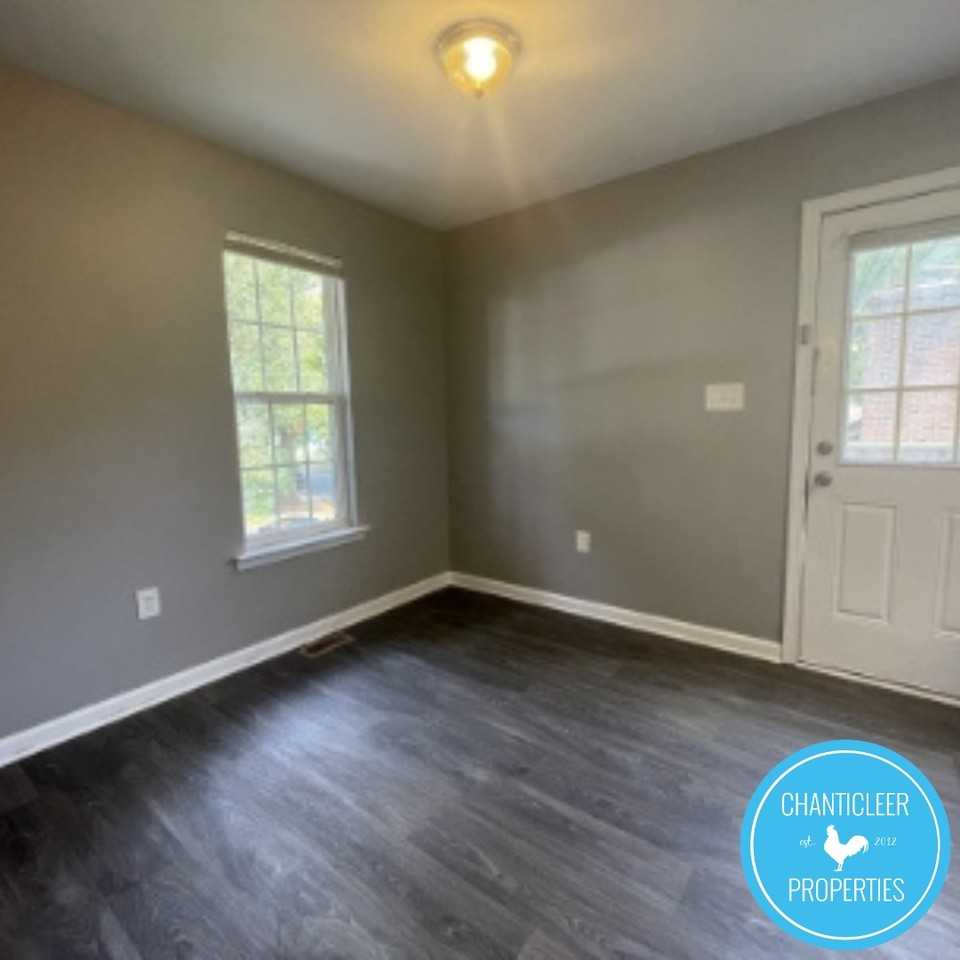 912 Dayton St #1 - Photo 5 of 19