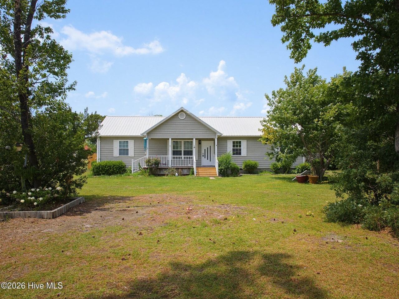 1211 Old Folkstone Rd - Photo 4 of 30
