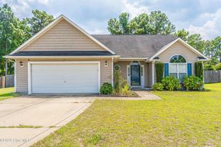 112 Holly Oak Cir - Photo 1 of 1