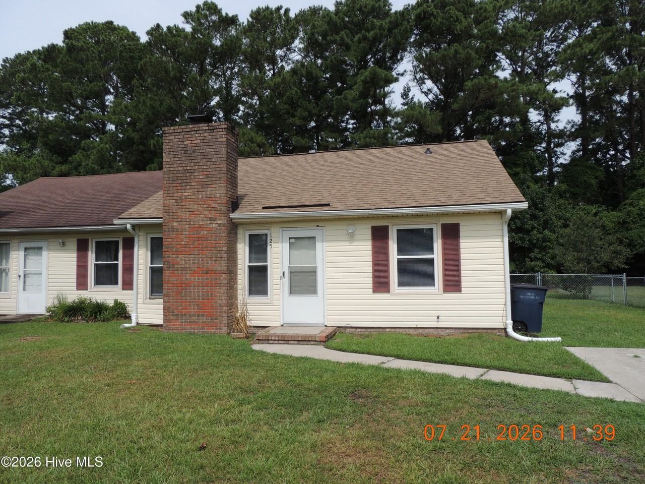 125 Pine Crest Dr - Photo 2 of 19