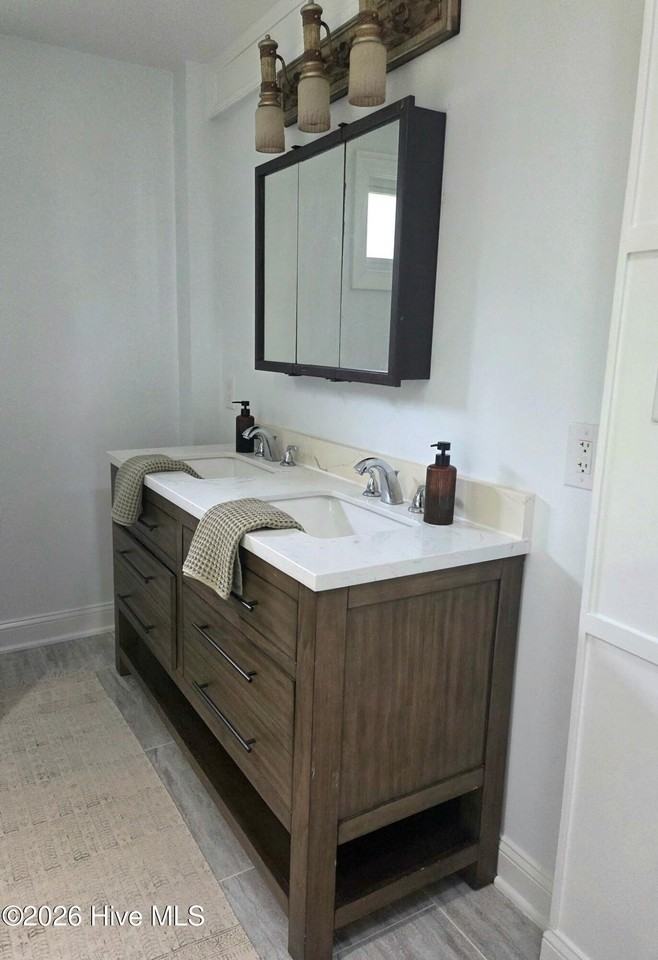 612 River Rd - Photo 6 of 20