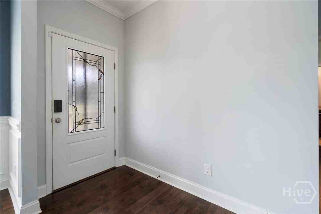 4256 Courthouse Rd - Photo 3 of 41
