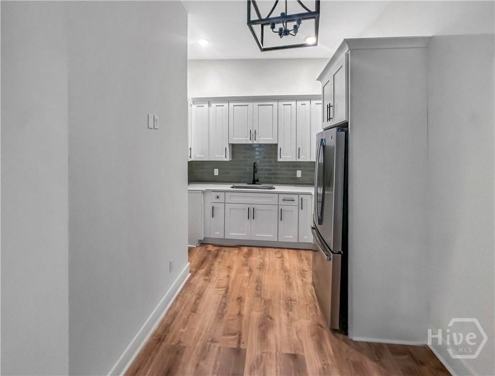 220 W Duffy St #C - Photo 3 of 18