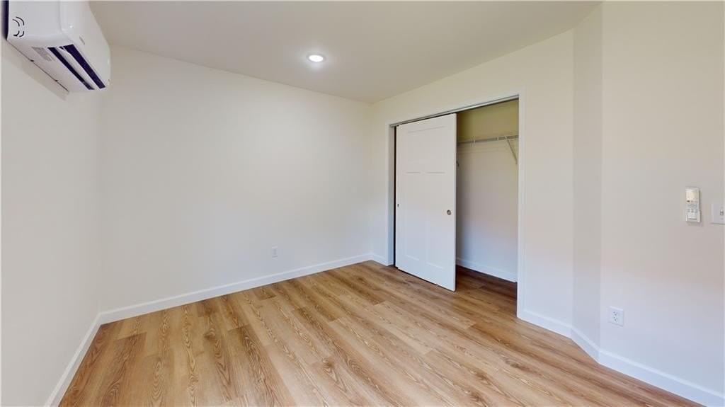 600 N Spring St - Photo 3 of 7