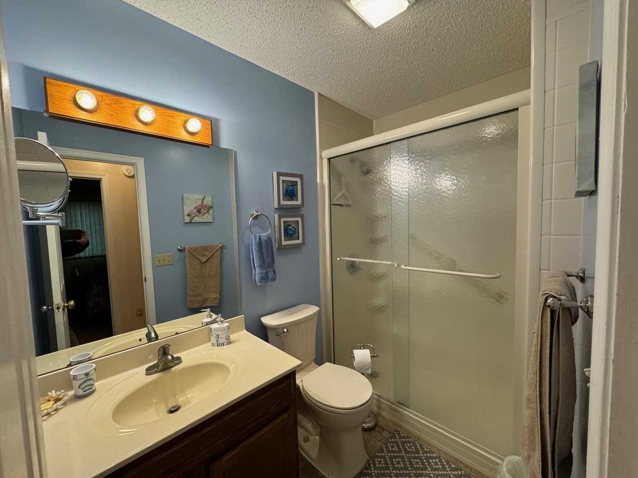 135 Inglewood Ct - Photo 7 of 29