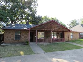 featured image of 11 Dawn Cir Apt A #Apt A