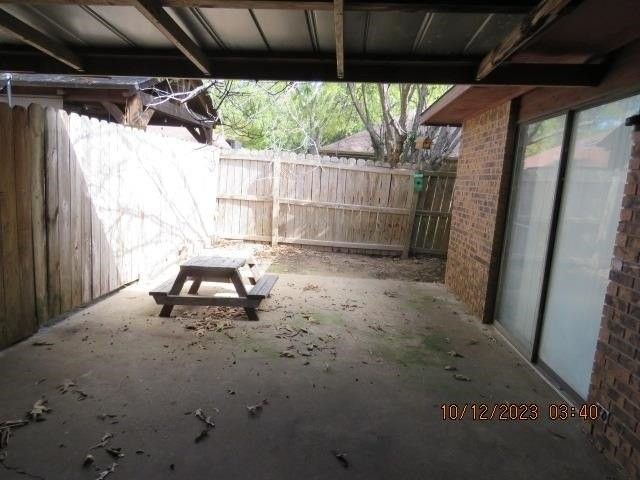 11 Dawn Cir Apt A - Photo 3 of 14