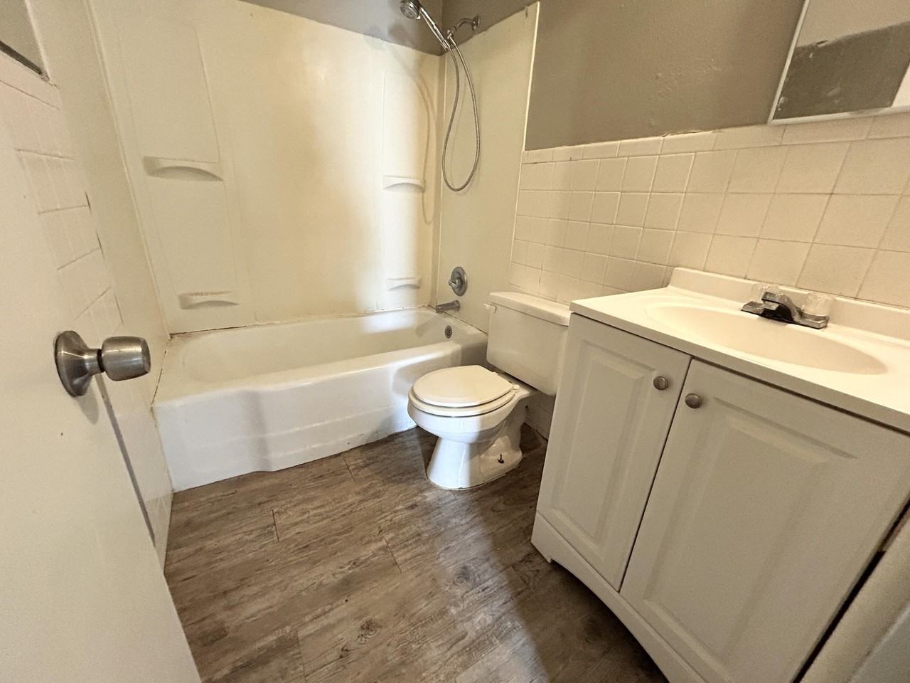 3810 22nd Pl #A - Photo 6 of 10