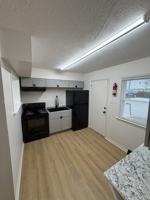 featured image of 528 Booker St #3