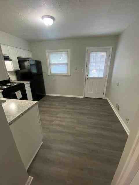 568 Anniston Dr - Photo 4 of 15