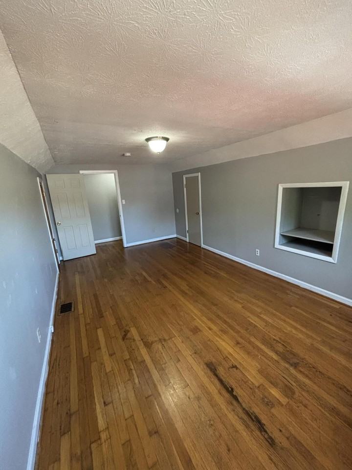 613 Anniston Dr - Photo 7 of 10