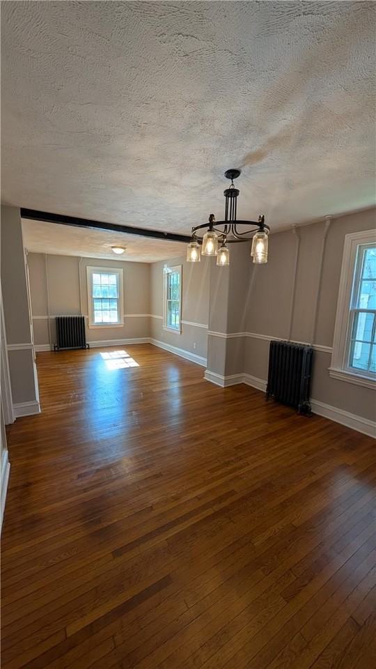 441 Linden St - Photo 3 of 14