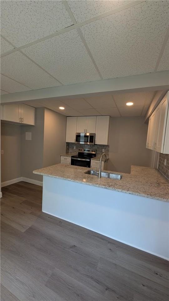 441 Linden St - Photo 4 of 14