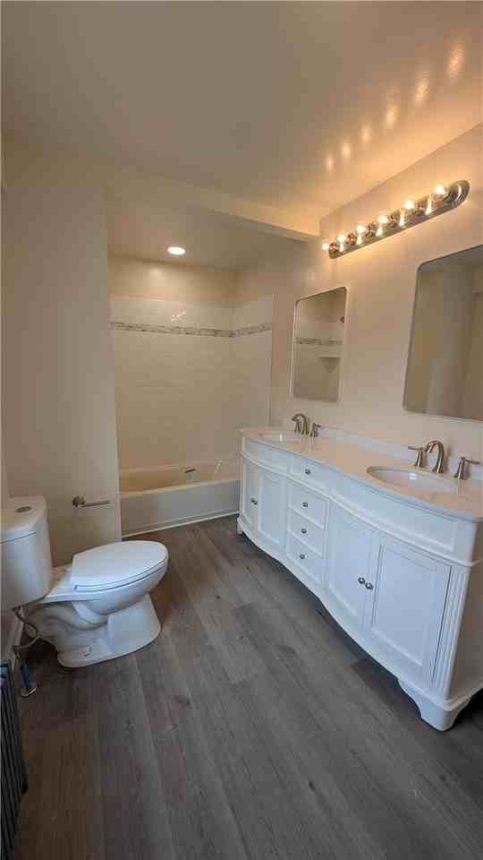 441 Linden St - Photo 7 of 14