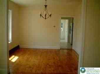 110 rental E Raspberry Street - Photo 6 of 18