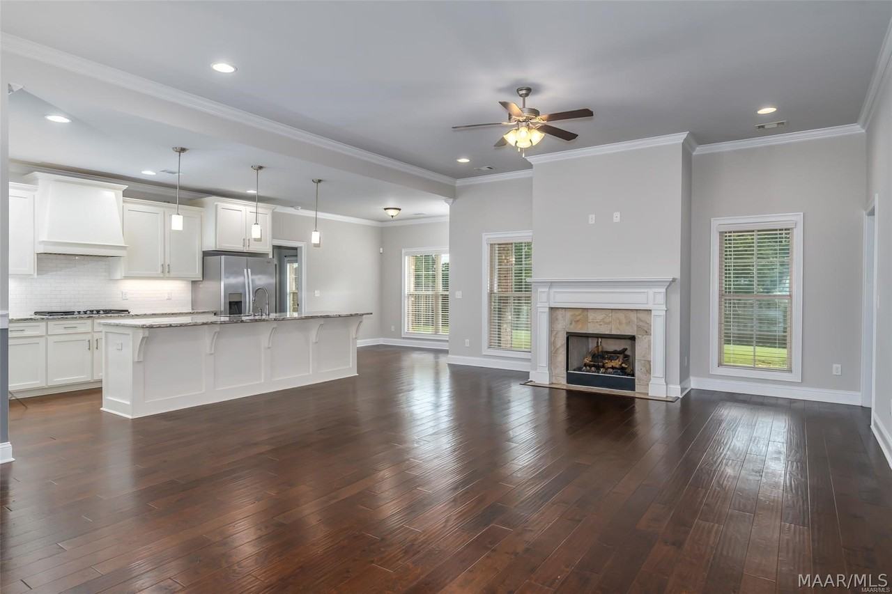 1613 Haworth Park Way - Photo 5 of 37