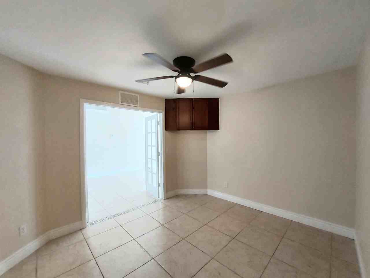 18 Nw 29th Pl #1 - Photo 7 of 20