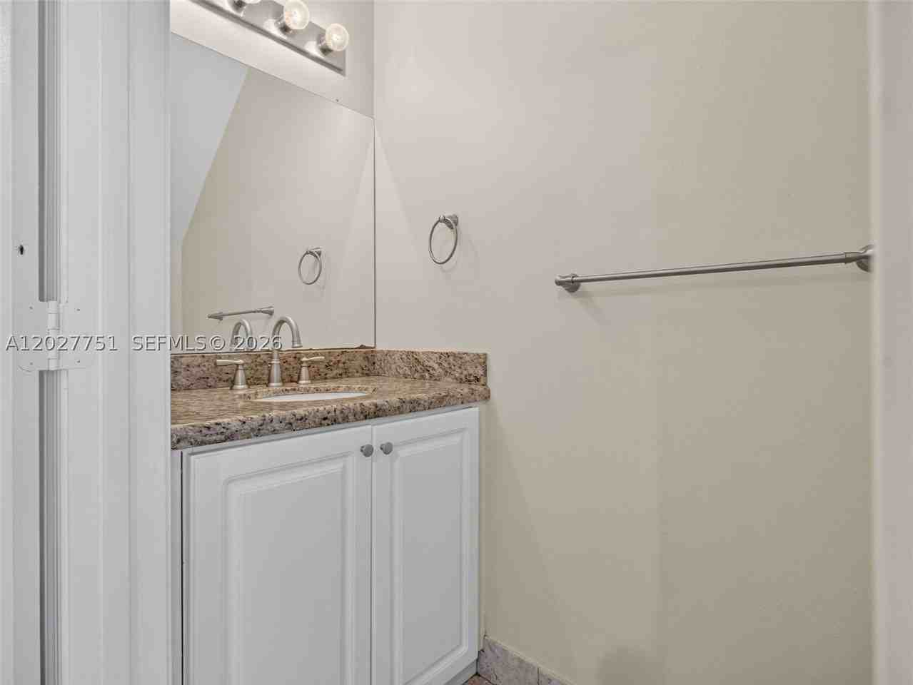 3677 San Simeon Cir #3677 - Photo 5 of 50