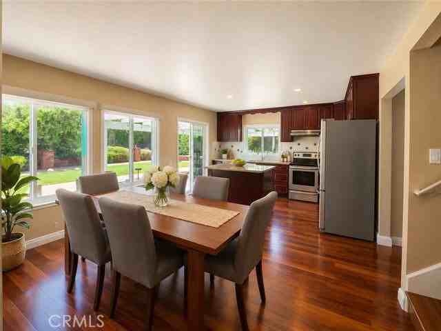 4111 Belvedere St - Photo 4 of 8
