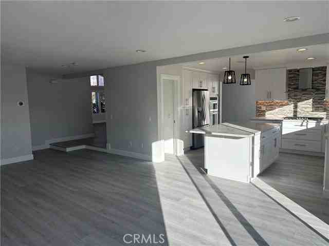 28935 Curlew Ln - Photo 3 of 8