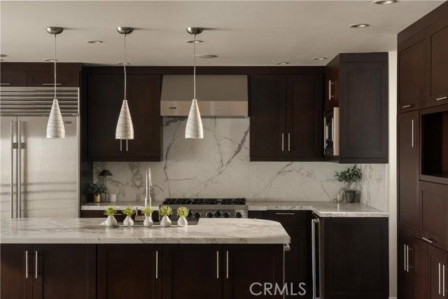 315 Carnation Ave - Photo 6 of 7