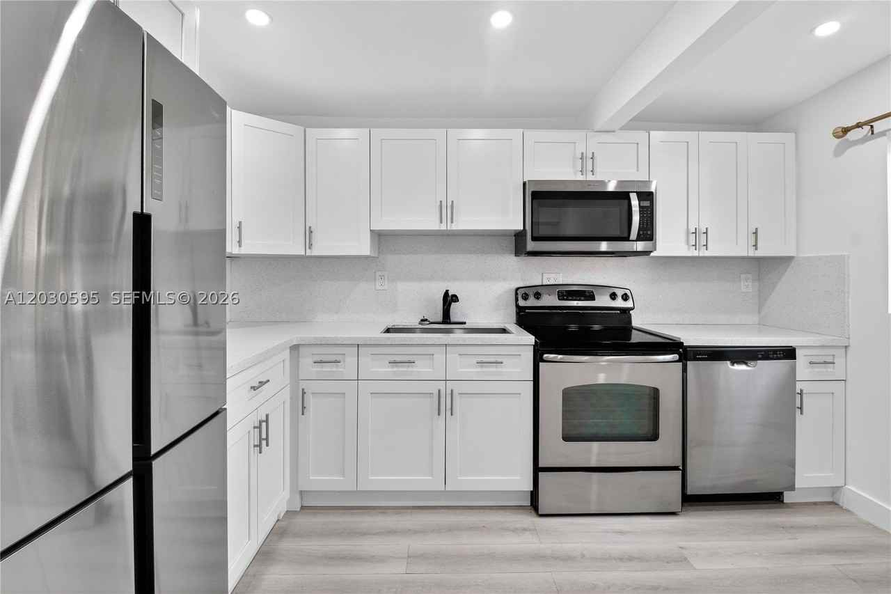 428 Nw 97th St #0 - Photo 6 of 16